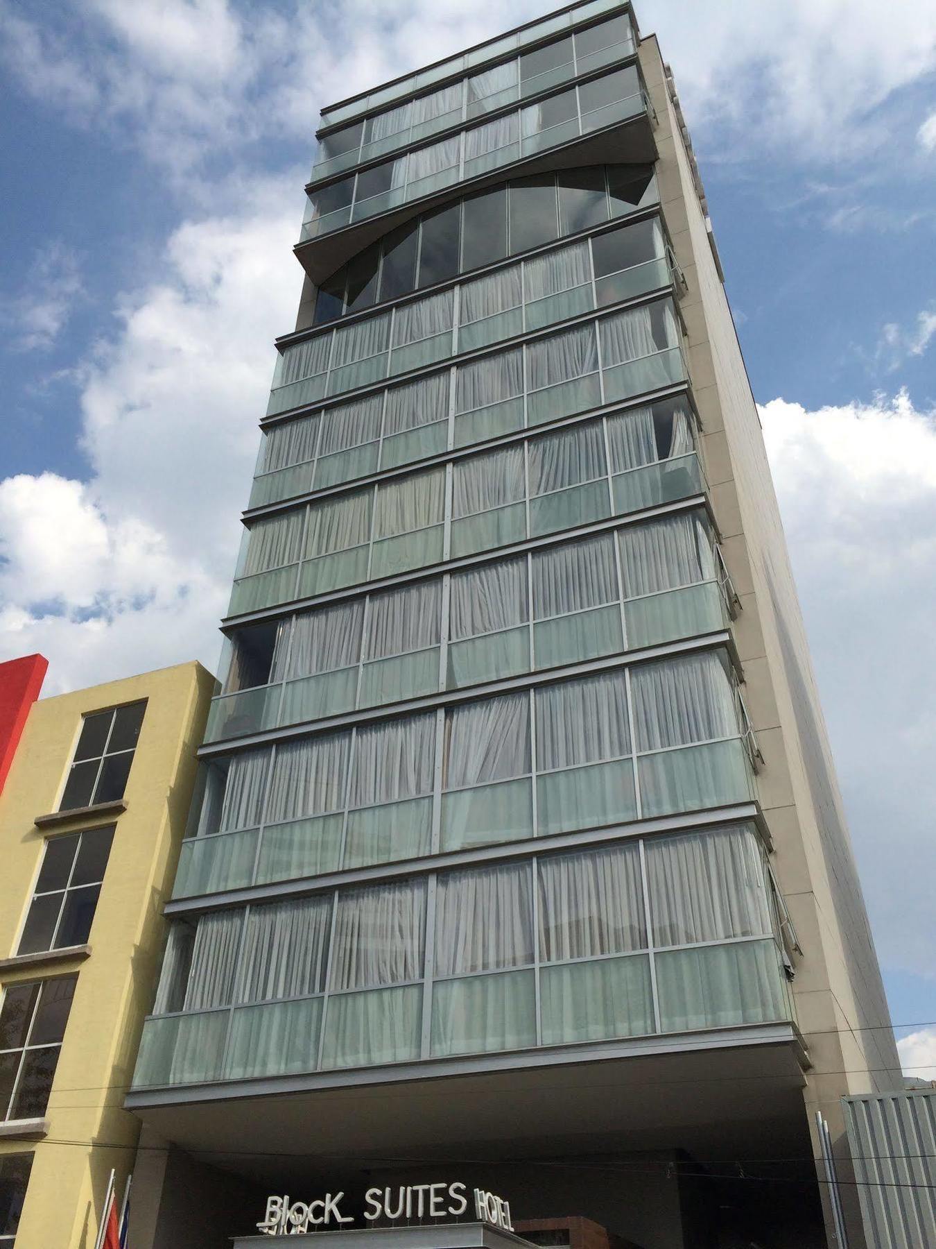 Hotel Block Suites Мехіко Екстер'єр фото